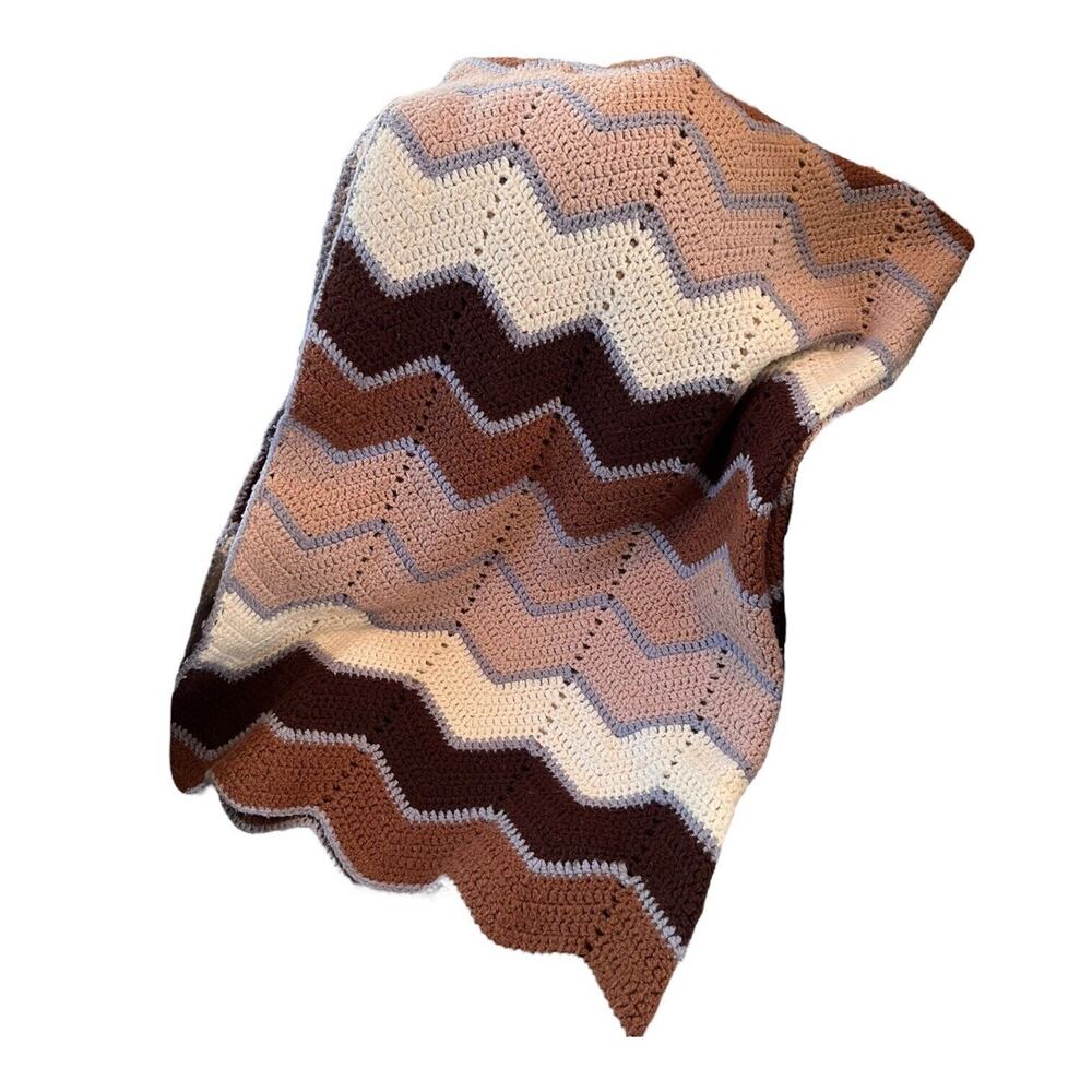 Handmade Afghan Retro‎ Crochet Blanket Chevron Blue Brown 70s Style VTG 53"x79"
